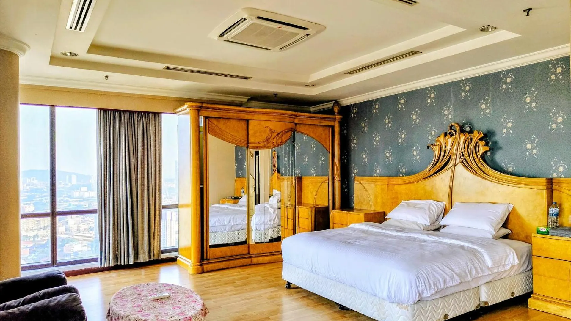 Bbs Apartment At Time Square East Lobby Kuala Lumpur Malaysia
