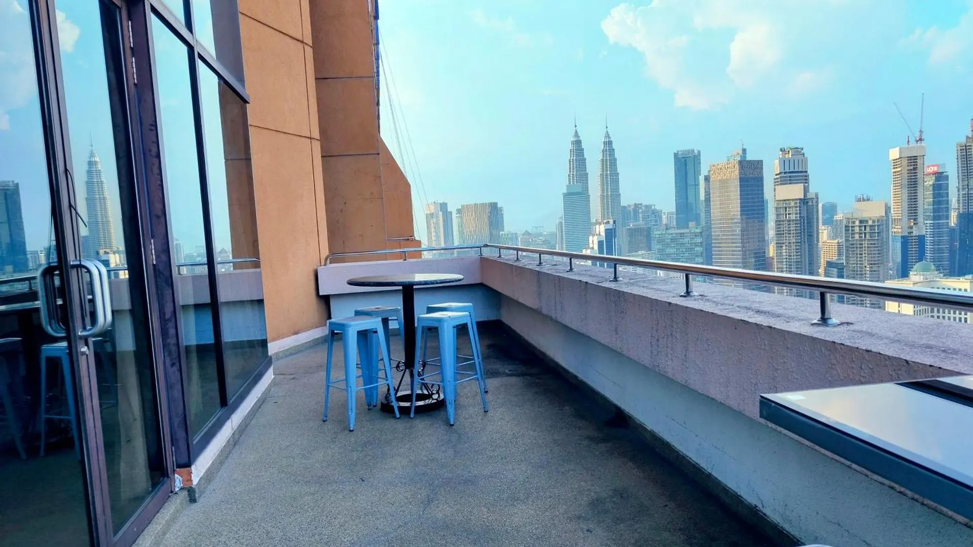 Bbs Apartment At Time Square East Lobby Kuala Lumpur